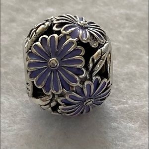 Pandora Daisy Meadow Charm